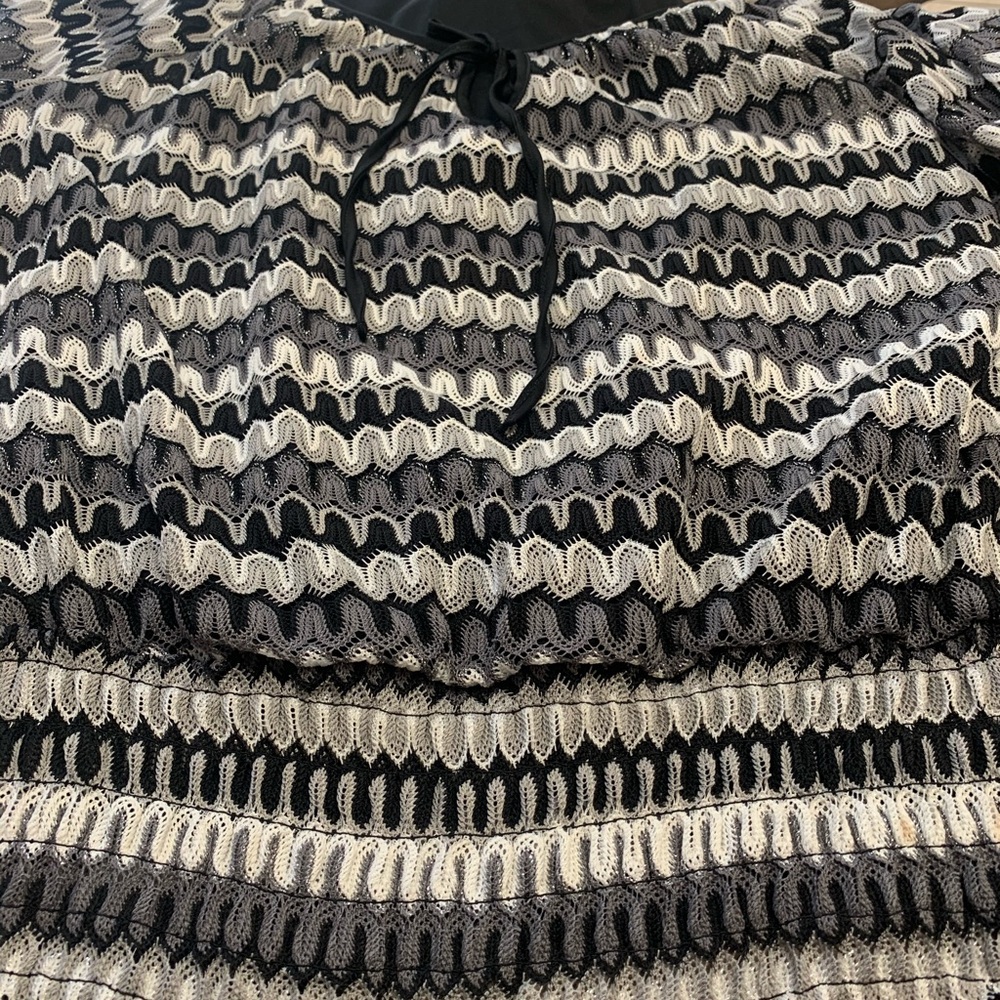 Ladies blouse - Picture 4 of 4